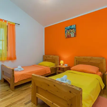 Vila Irena * Rebići