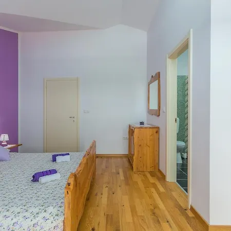 Villa Vila Irena *